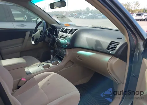 2009 Toyota Highlander z USA, uszkodzony, nr VIN JTEDA41A492003901